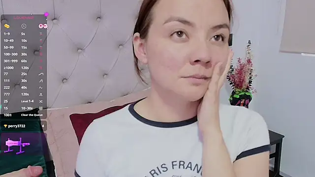 MiccaMadison webcam