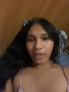 slutty_aki webcam