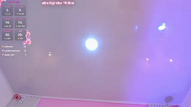 Ariana_west_ webcam