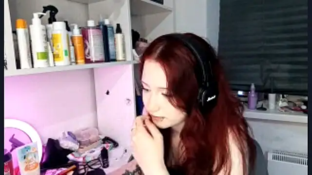 em0emily webcam