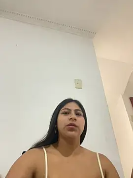 SweetsLatinas webcam