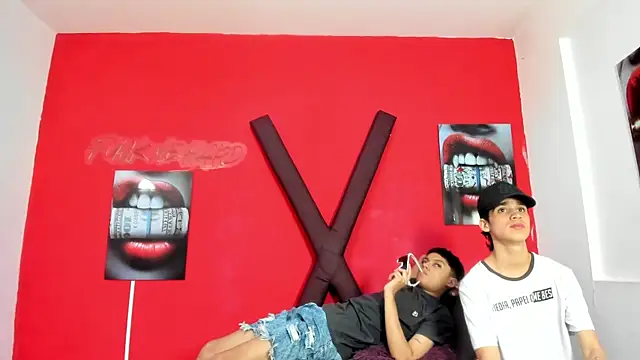 KING_LOVERS1 webcam