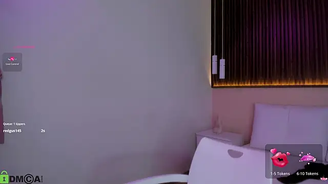 rebecaa_grey webcam