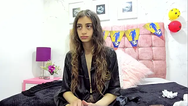 KatalinaLaurent webcam