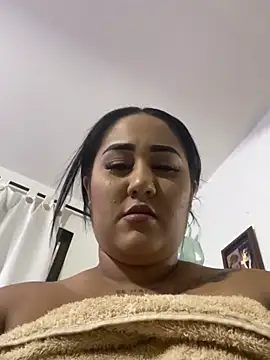Valentina_Tilly webcam