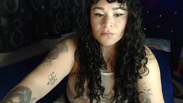 ANGELIQUE_KLANE webcam