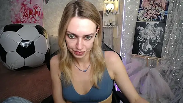 NickyAdamidi webcam