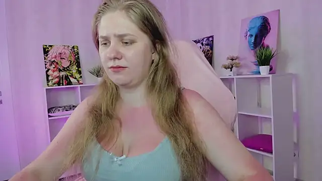 Megan_Violer webcam