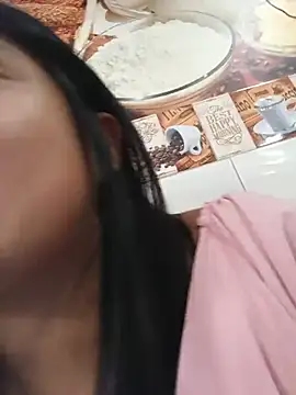 Alahia_Myers webcam