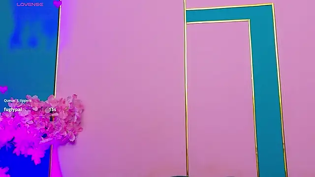 AriannaSins webcam