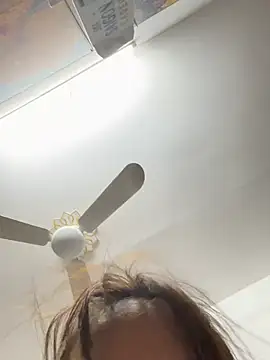 Hello_honey webcam