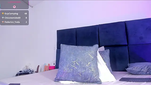 april_jones05 webcam