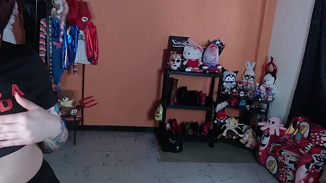 MissMiia2 webcam