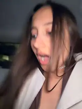 ICrazyOneIRL webcam