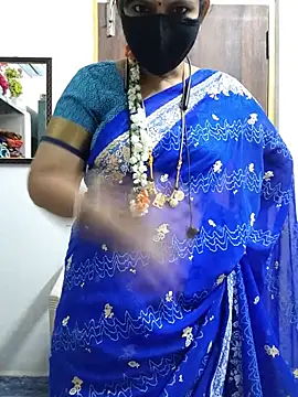 Tamil_white_beauty live cam on StripChat