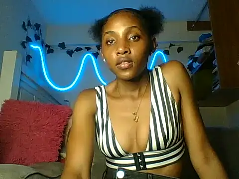 Velvet_peach webcam