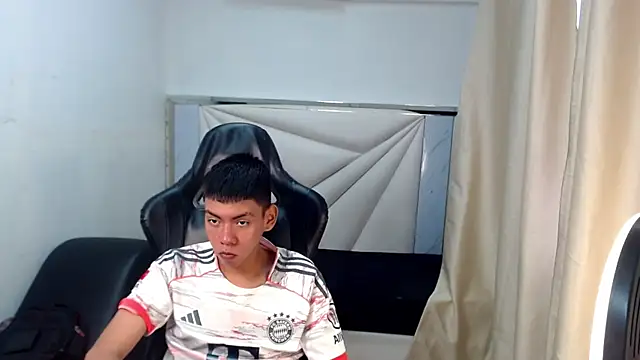 Liarr_ webcam