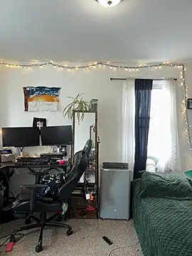 Kittybangerangbang webcam