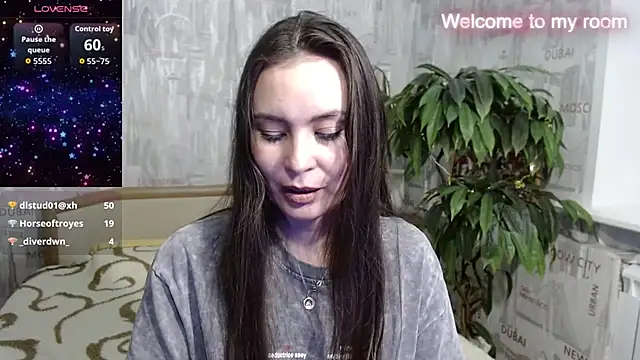 GinaQSoul webcam