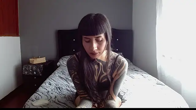 Emilia_1995 webcam