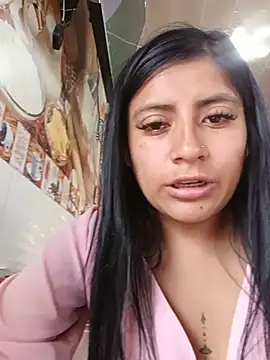 Alahia_Myers webcam