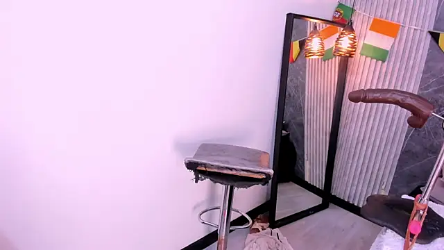 Angie_Will webcam