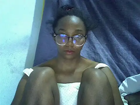 ElianeHot webcam