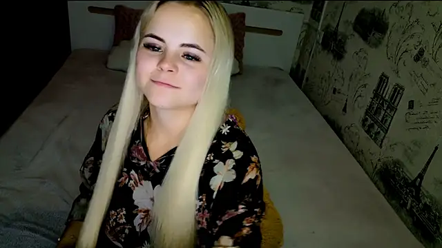 lovely-eyes webcam