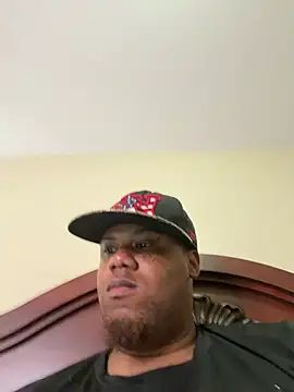 Iced_cloudz webcam