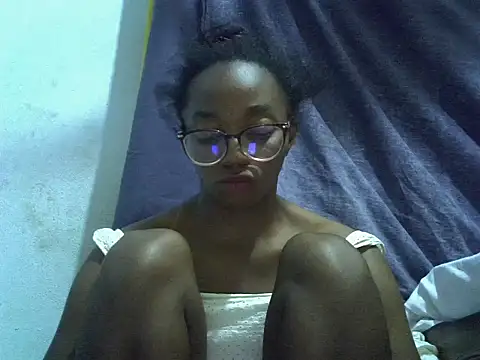 ElianeHot webcam