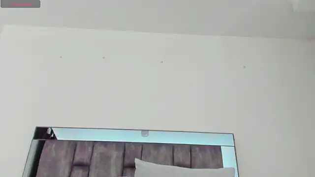 alyssia_ocean webcam