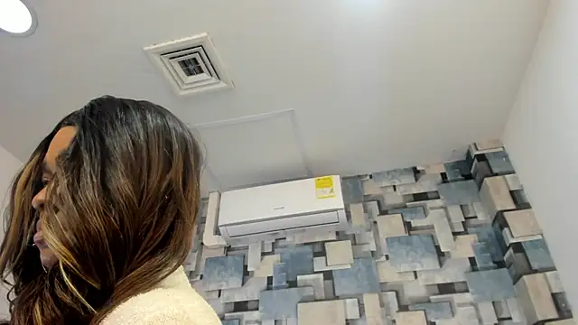 angel_dthroatt webcam