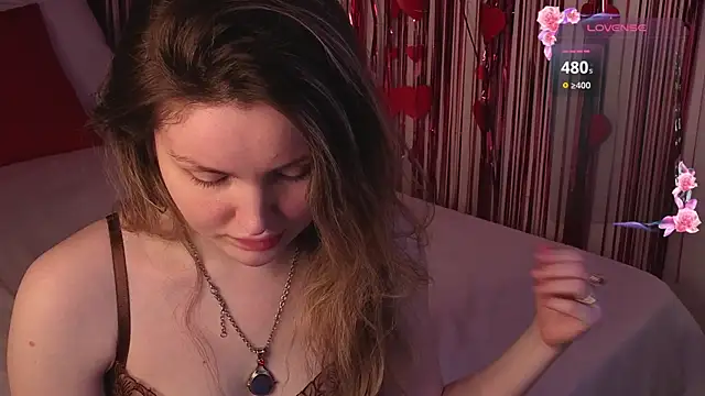 Lora_Rosee webcam