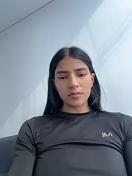 Ema_Rose_ webcam