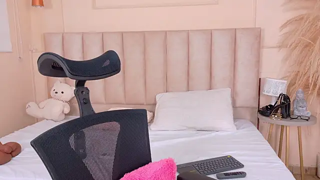 JosselynBrown webcam