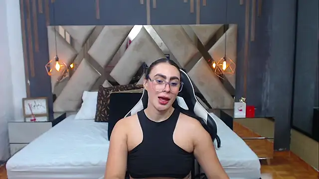 MartinaaFit webcam