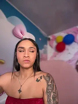 Isabella-Teen webcam