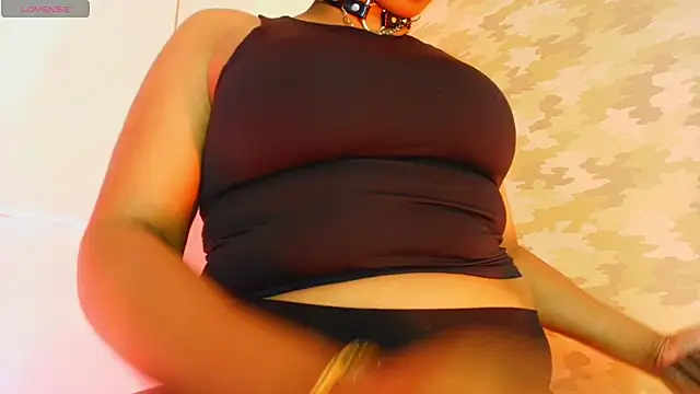 alexa_cruz__ webcam
