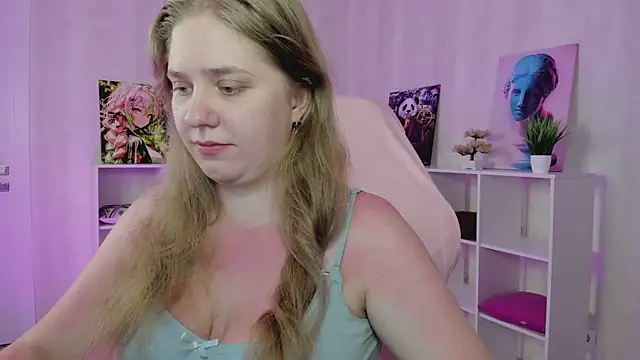 Megan_Violer webcam