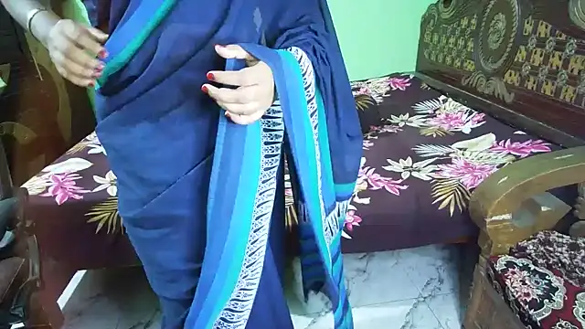 BengaliQueenStar webcam