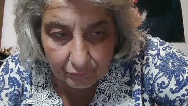 ExquisiteMature webcam