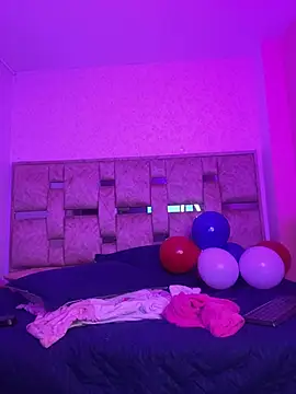sophia_pink17 webcam