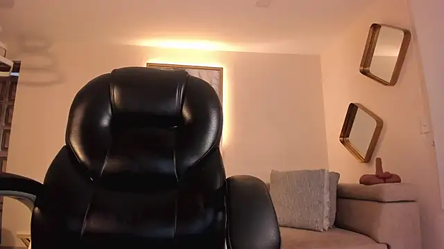 KylaMorrison webcam