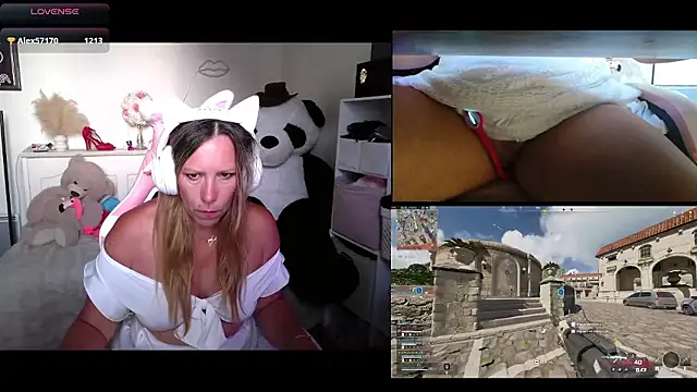 Angie-night webcam