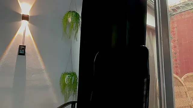 MarcellaGriffin webcam