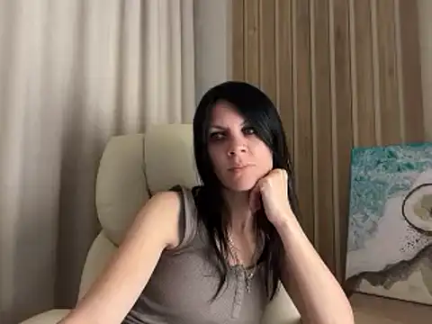 InjaAtHome live sex cam