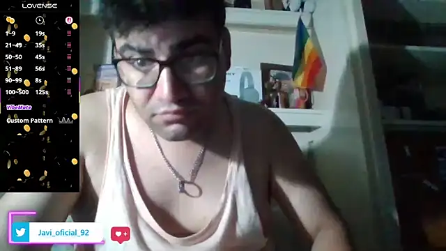 Javi_92 live cam on StripChat