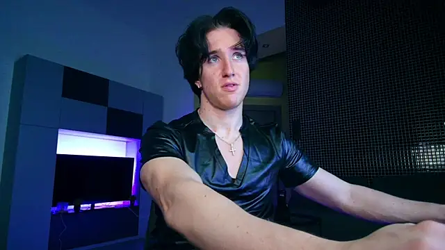 ChristianLevine_ webcam