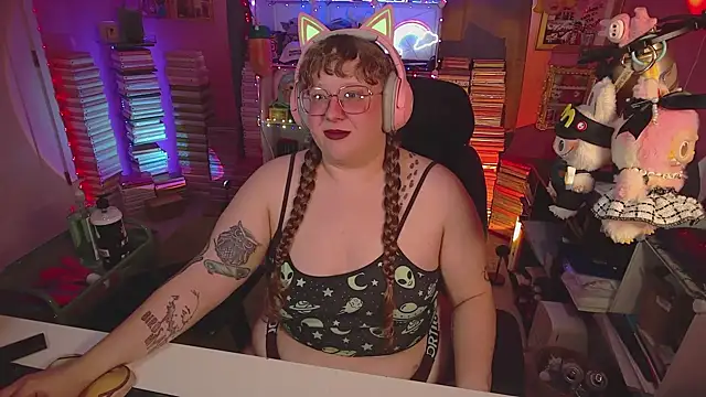 FatVeronica webcam
