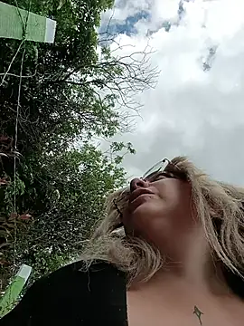 madelaine- webcam
